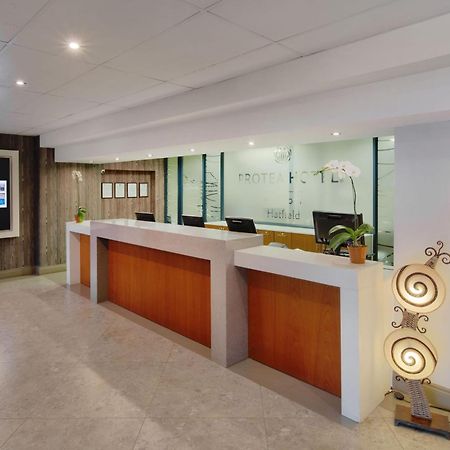 Protea Hotel By Marriott Pretoria Hatfield Eksteriør bilde