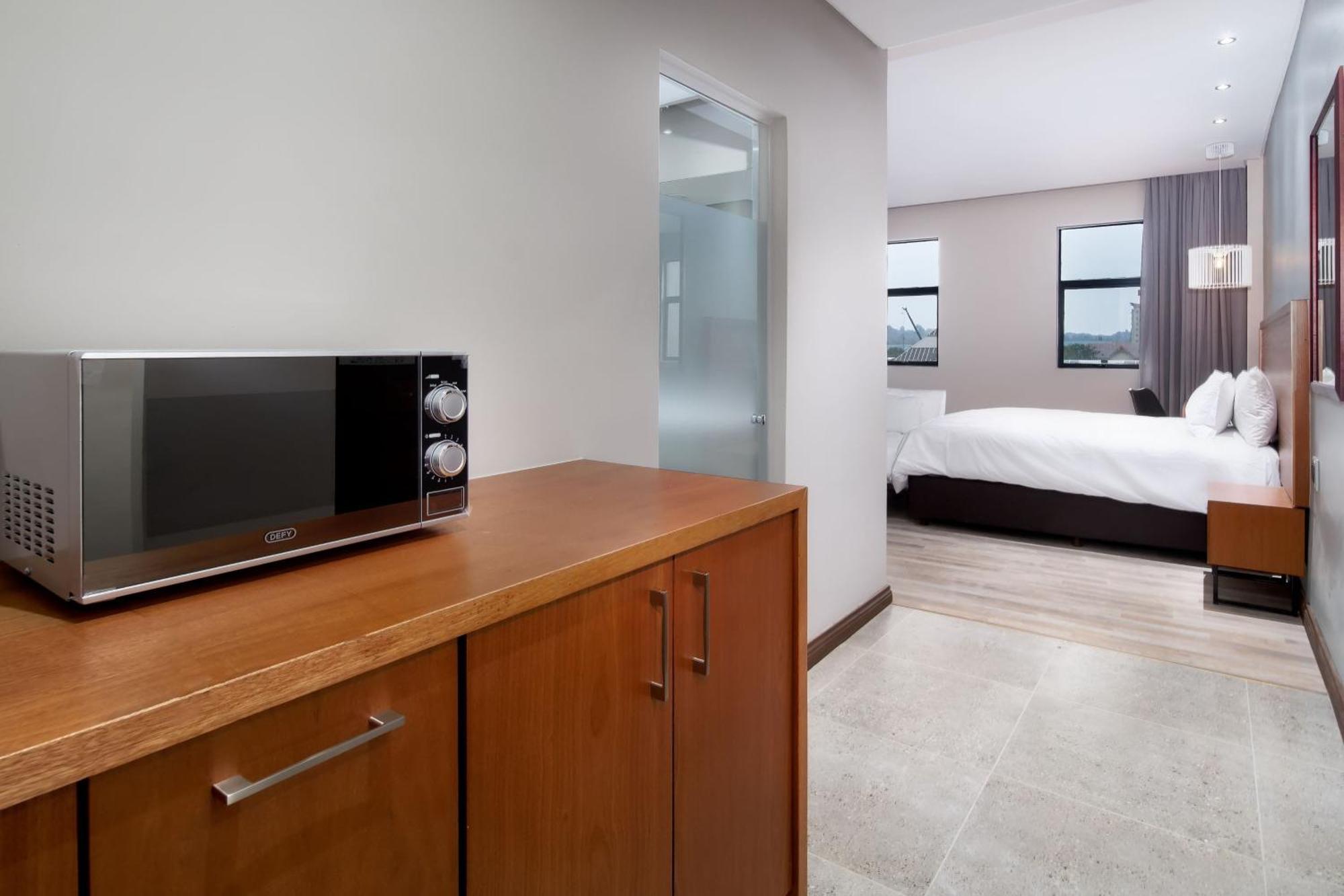 Protea Hotel By Marriott Pretoria Hatfield Rom bilde