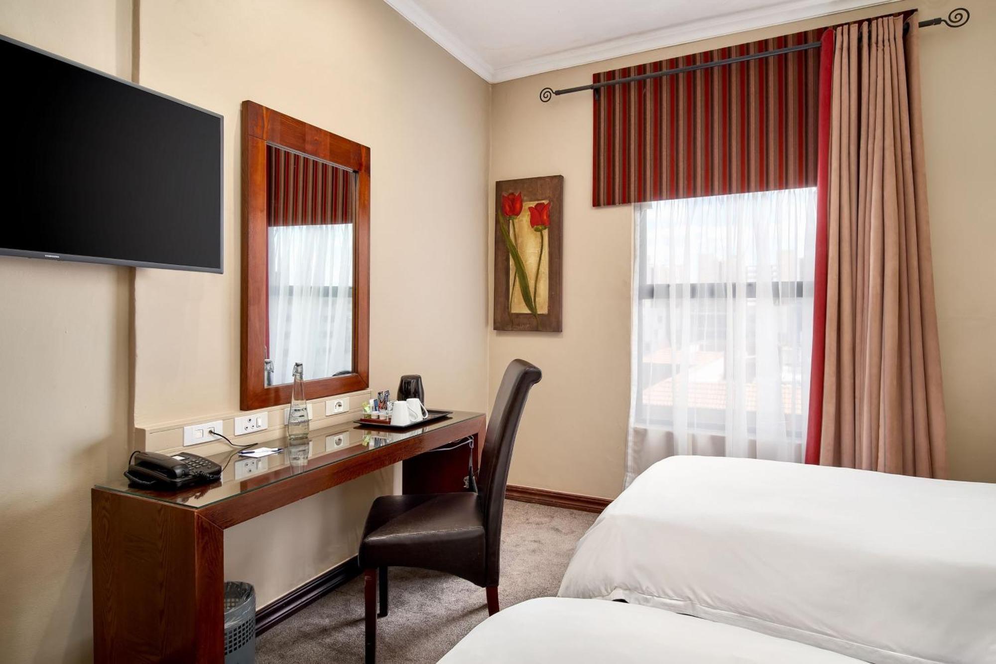 Protea Hotel By Marriott Pretoria Hatfield Rom bilde